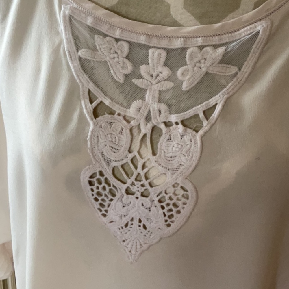 Zara Basic Elegant blush/cream Lace Accent Women's Top. - Picture 2 of 7